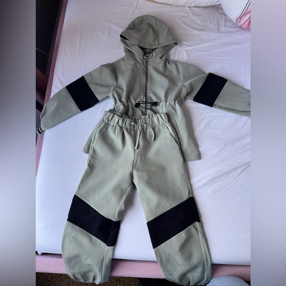 Girls Zara outfit - Picture 3 of 4